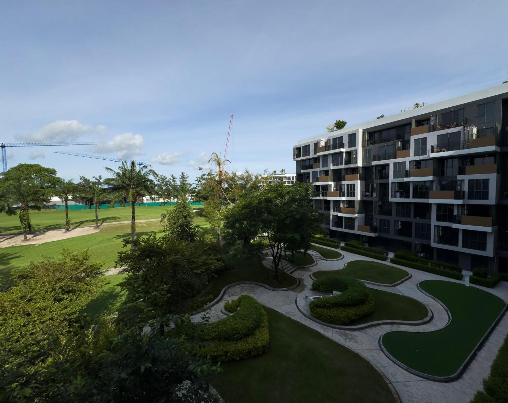 Skypark Laguna Apartments Bangtao Praia de Bang Tao Exterior foto